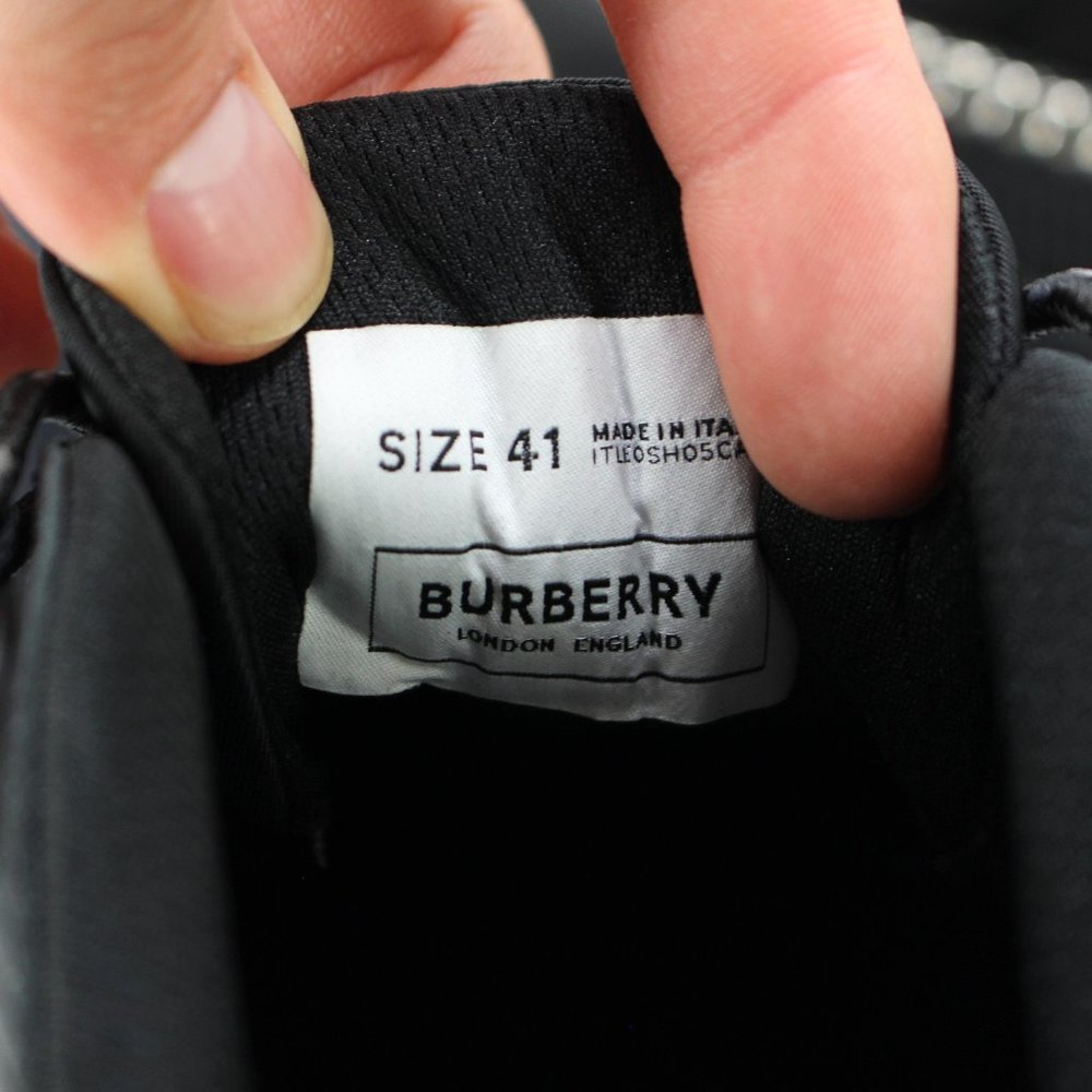 Burberry Arthur Chain Detail Sneakers Low Top Chunky Black Silver 41 Shoes New - Picture 5 of 8